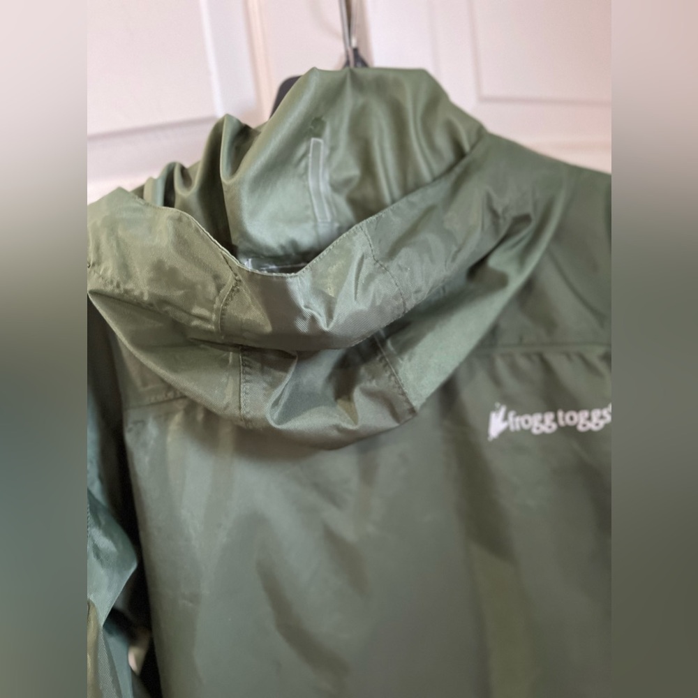 Frogg Toggs Mens Green Long Sleeve Zip Front Hooded Windbreaker Jacket Sz M/L - Picture 7 of 8